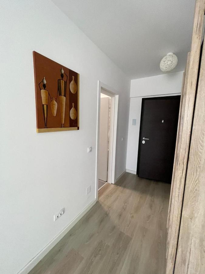 Lara 65 - Cozy & Modern Apartment @ Conest 이아시 외부 사진