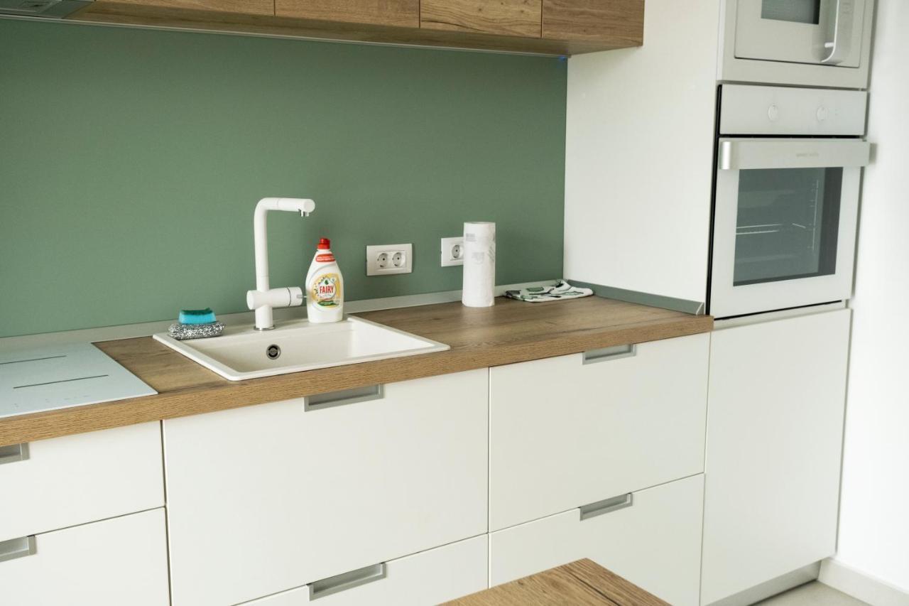 Lara 65 - Cozy & Modern Apartment @ Conest 이아시 외부 사진