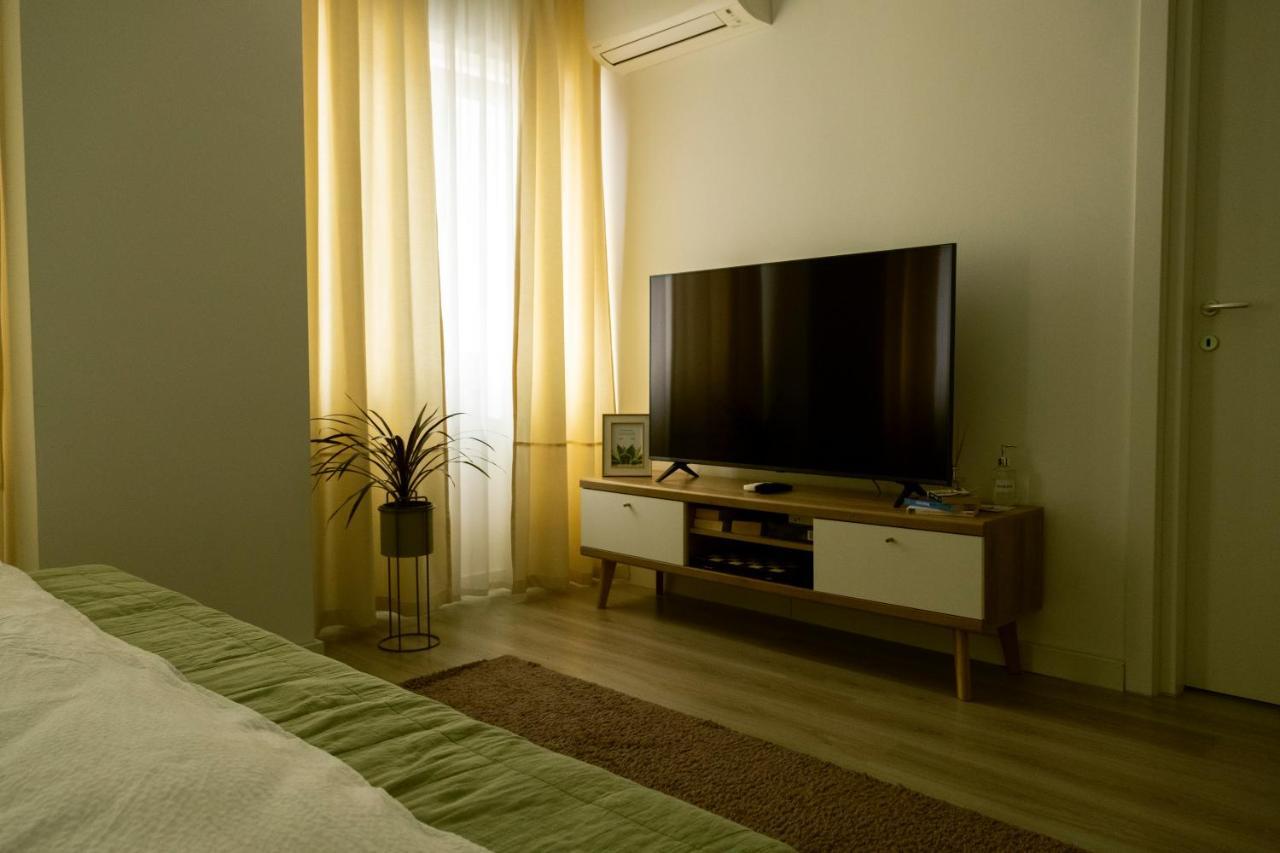 Lara 65 - Cozy & Modern Apartment @ Conest 이아시 외부 사진